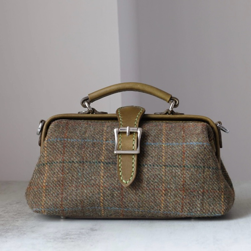 BEAUTIFUL CUSTOM MADE TOP HANDLE SHOULDER BAG | GOLD TONE HARDWARE | OLIVE